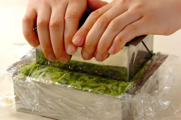 サバ缶押し寿司の作り方4