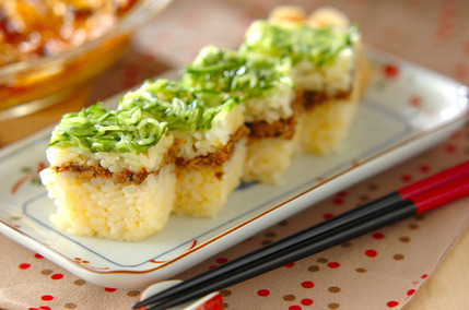 サバ缶押し寿司