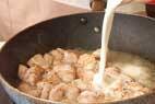 キノコのクリーム煮パスタの作り方の手順4