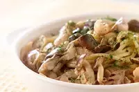 キノコのクリーム煮パスタ