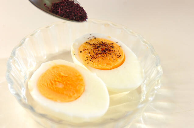 ゆで卵の作り方の手順1