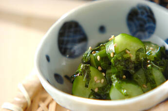 キュウリのゴマ酢和え