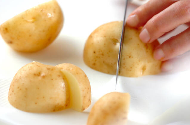 揚げ肉ジャガの作り方の手順2