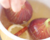 イチジクコンポートと白ワインジュレの作り方2