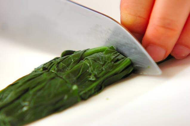 ホウレン草のお吸い物の作り方の手順1