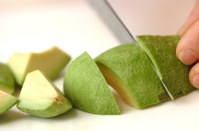 アボカドサラダの作り方の手順1