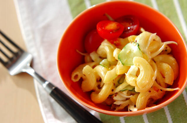 マカロニサラダ