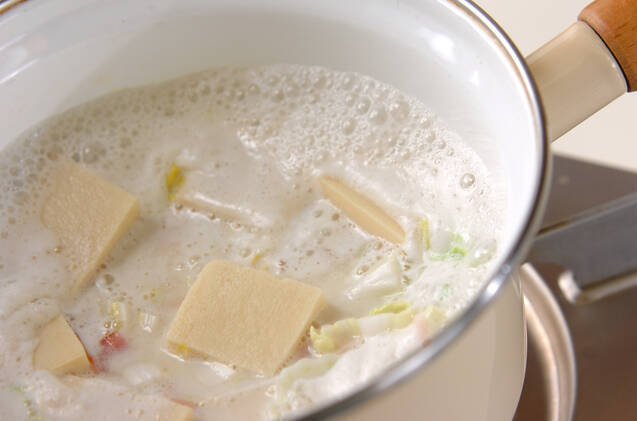 高野豆腐のミルク煮の作り方の手順3
