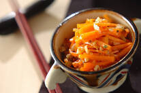 ニンジンのガーリック甘酢和え