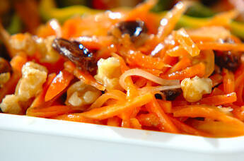 ニンジンレーズンサラダ