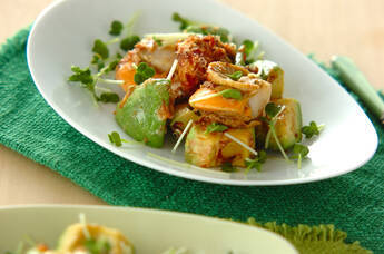 まったりおいしい！ホタテとアボカドのおかかマヨネーズ炒め