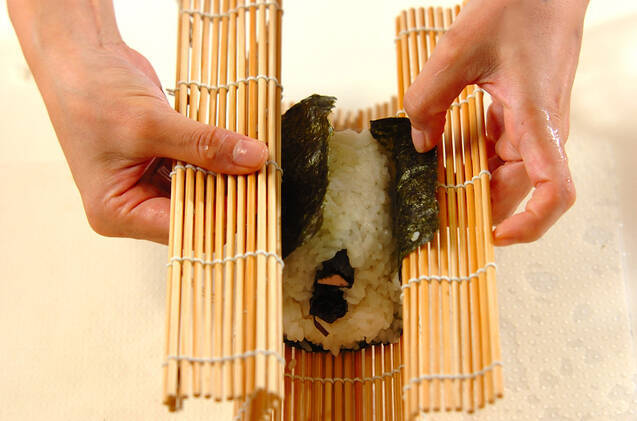 コアラちゃんデコ巻き寿司の作り方の手順11