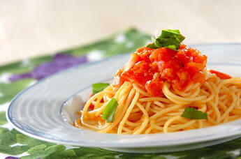 フレッシュトマトのパスタ
