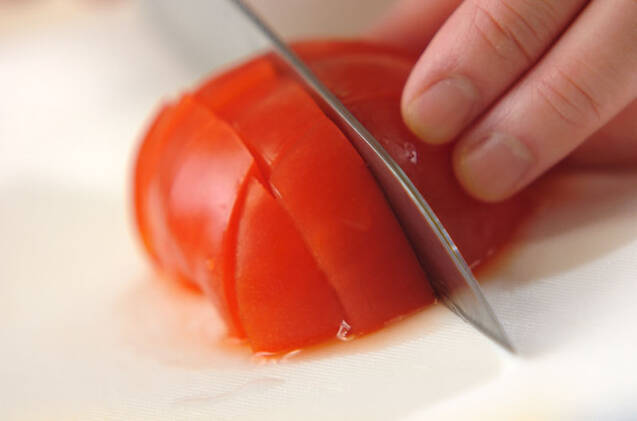 フレッシュトマトのパスタの作り方の手順1