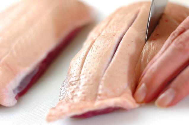 合鴨の蒸し煮の作り方の手順1