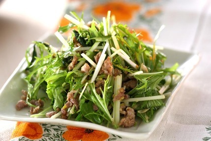 ホウレン草の肉炒め