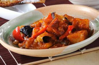 揚げナスと高野豆腐のチリソース