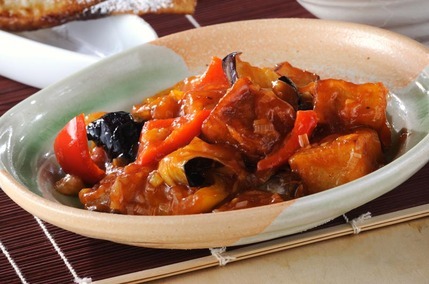 揚げナスと高野豆腐のチリソース