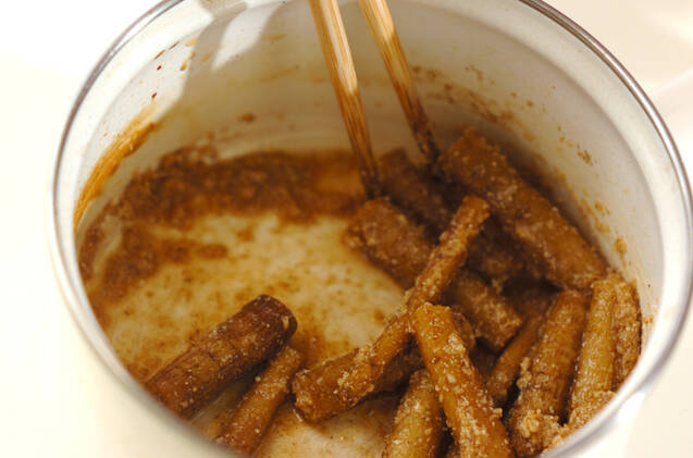 たたきゴボウのゴマ酢和えの作り方の手順3