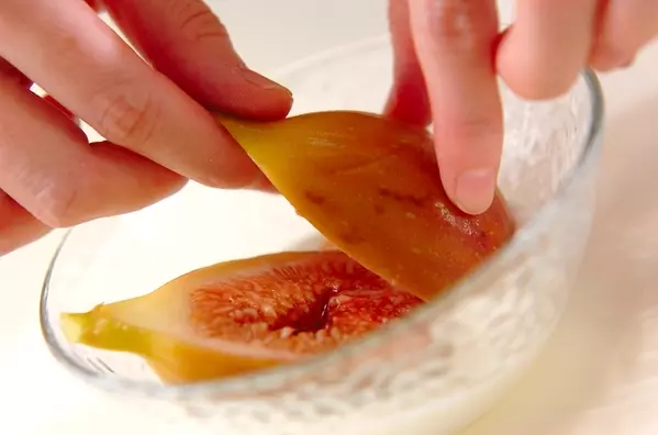 イチジクの赤ワイン煮の作り方2