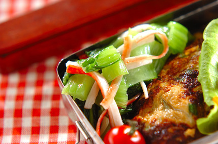 チンゲンサイとカニカマのナムル