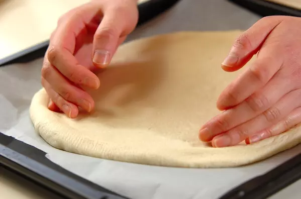 春野菜の和風ピザの作り方5