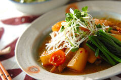 手羽先と大根のピリ辛みそ煮込み