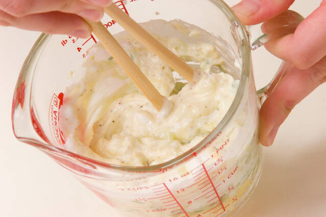 鮭のソテータルタルソースの作り方の手順5