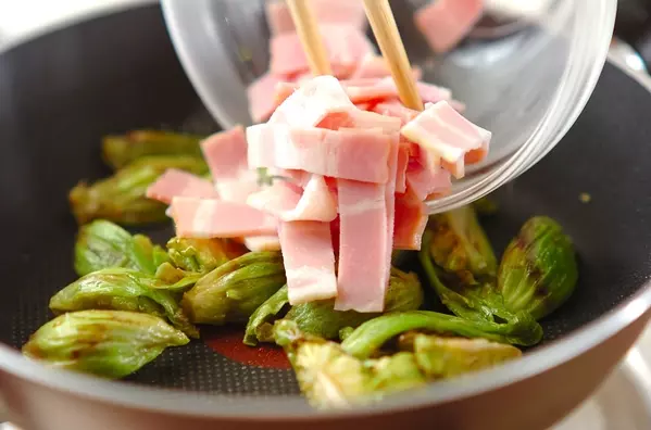 フキノトウ炒めの作り方2