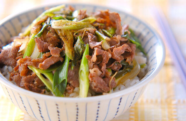 まるでプロの味！人気のつゆだく牛丼