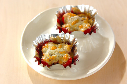 プチトマトのチーズパン粉焼き