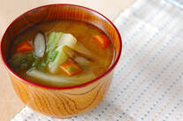 残り野菜のみそ汁