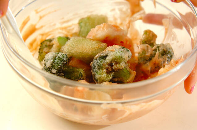 揚げエビのゴママヨ和えの作り方の手順6