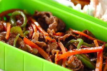 牛肉とニンジンのオイスターソース炒め