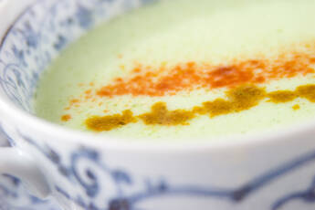 エンドウの香りポタージュ