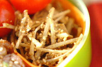 ゴボウのゴマ和え