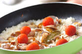 アサリとトマトの焼き飯の作り方4