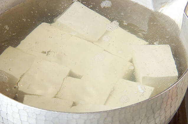 揚げだし豆腐の作り方の手順1