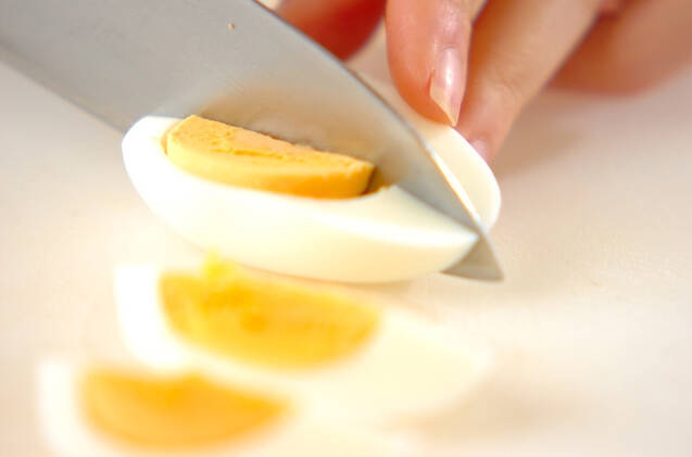 ゆで卵のエスニックサラダの作り方の手順1