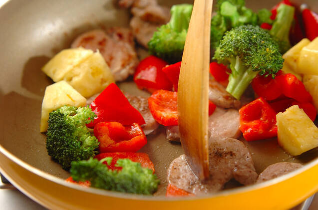 豚肉とパイナップルの炒め物の作り方の手順5