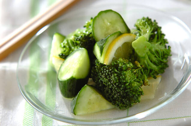 キュウリのレモンマリネ