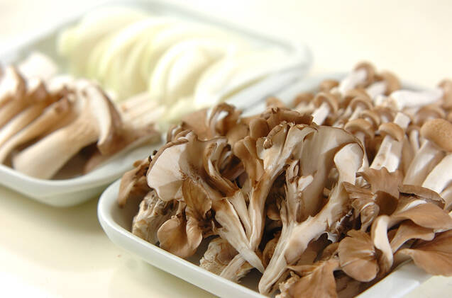 キノコとエビのマヨ炒めの作り方の手順1