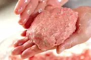 失敗しない煮込みハンバーグ 簡単絶品！の作り方2