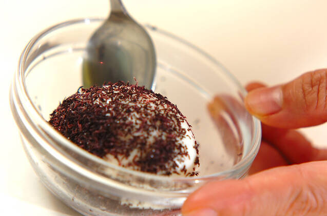 ユカリ卵の作り方の手順1