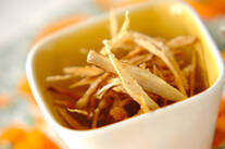 シナモンシュガーのゴボウチップス