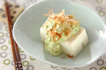 アボカドディップの冷奴