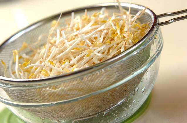 モヤシのピリ辛チヂミの作り方の手順1