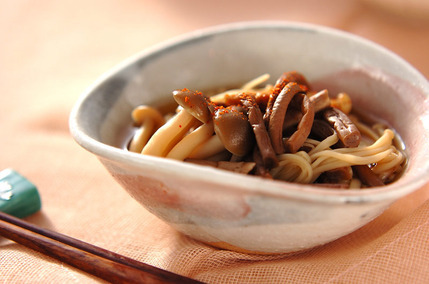 ゼンマイとキノコの煮物