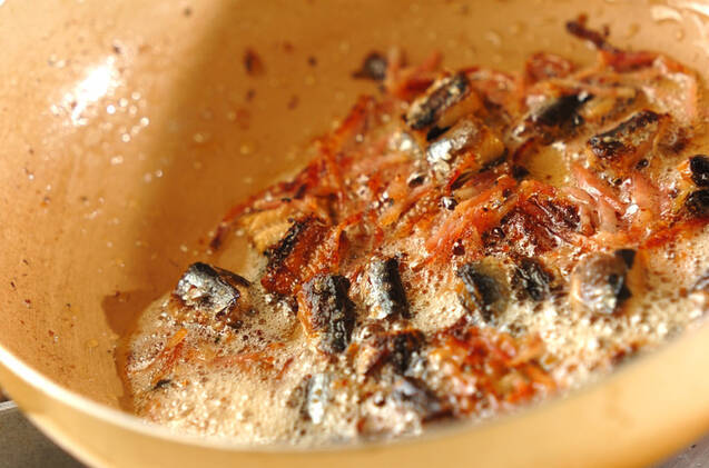 オイルサーディンの和風パスタの作り方の手順4