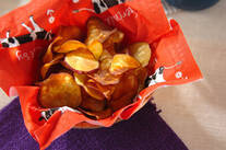 パリパリおさつチップス